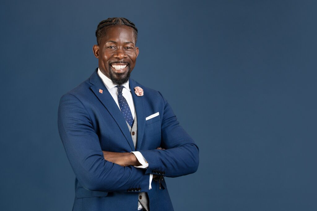 Ian Roberts: Des Moines Schools Superintendent, Olympian, and His 2025 Immigration Arrest Explained
