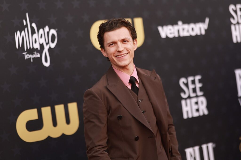 Tom Holland Injured During Stunt on 'Spider-Man