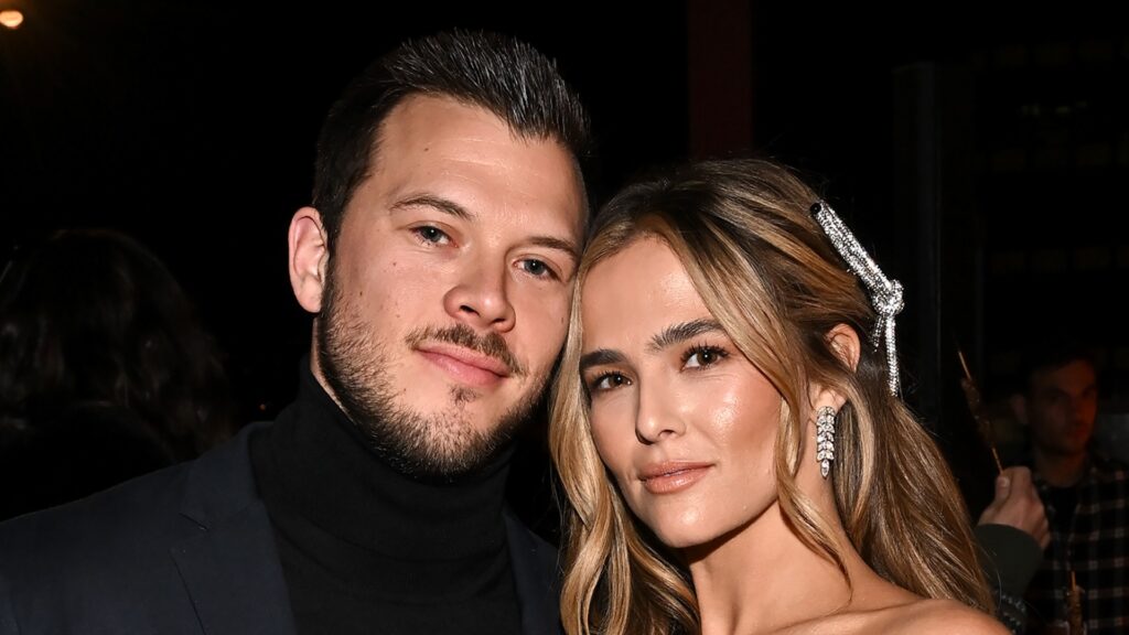 Zoey Deutch and Jimmy Tatro Engaged After Four Years of Dating