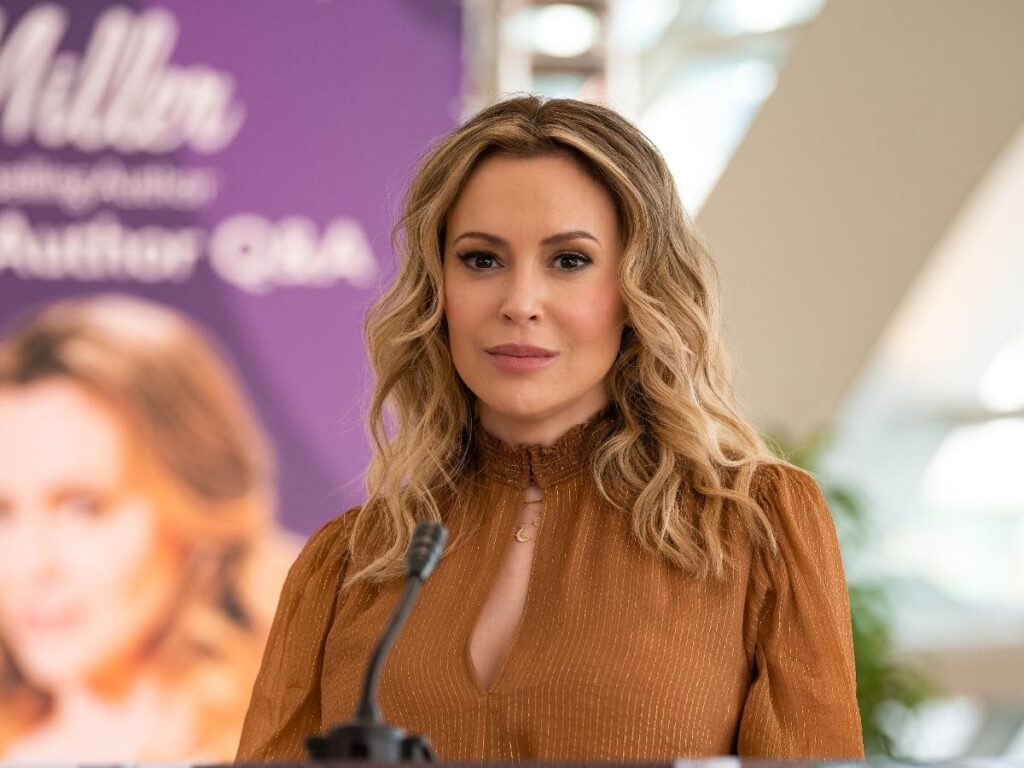 Actress Alyssa Milano decides to remove breast implants: I'm finally free