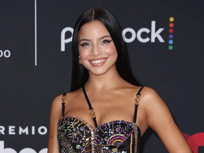 Emilia Mernes 2025: Latin Pop Star, U.S. Tour & New Music Updates