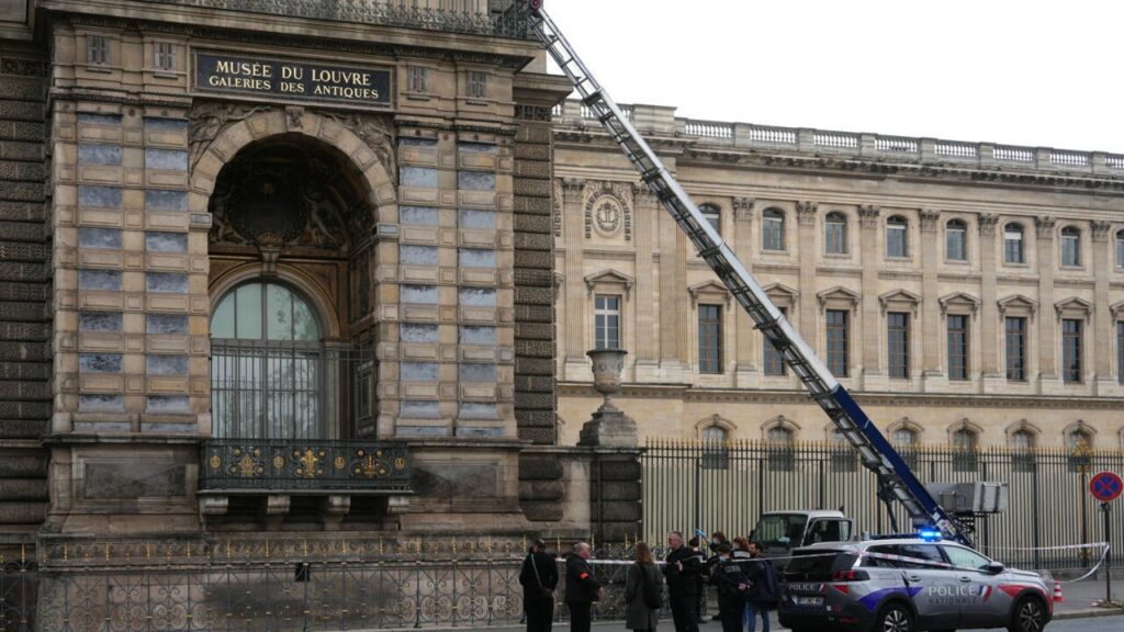Louvre robbery: Mona Lisa to Napoleon’s jewels, thefts that shook the world’s greatest museums