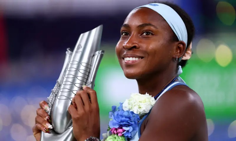 Coco Gauff beats Jessica Pegula to win the Wuhan Open 