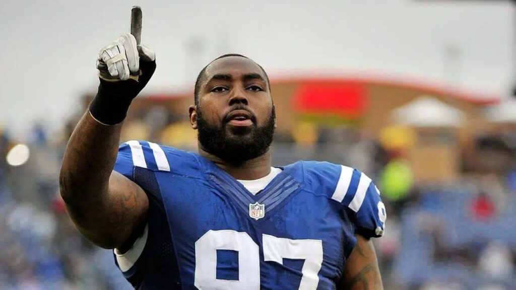 Former NFL Player Arthur Jones Dies at 39