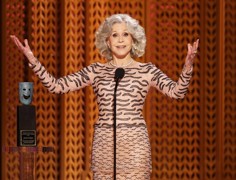Jane Fonda revives Committee for the First Amendment with support from 550 Hollywood stars