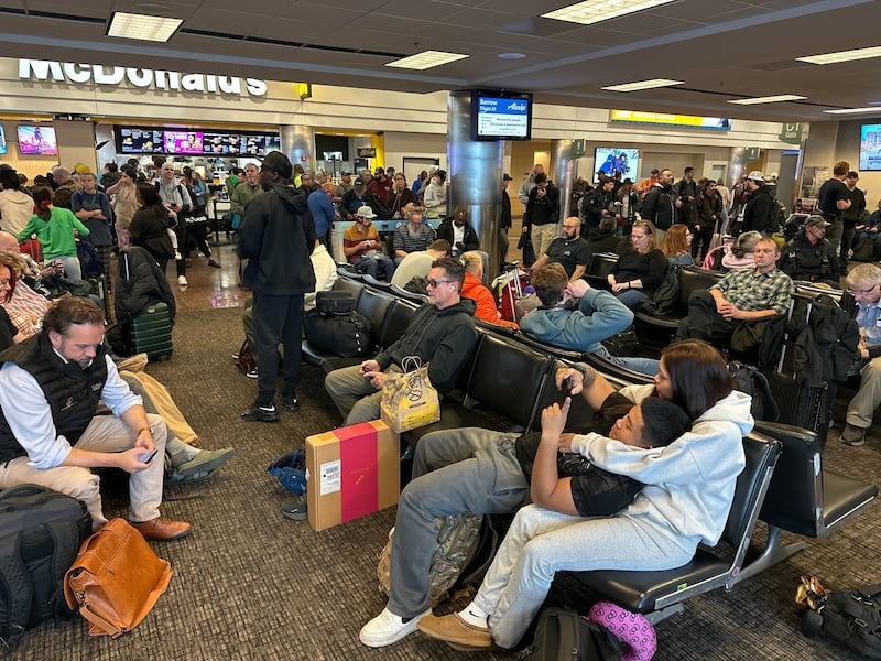 Alaska Airlines Flights Grounded Nationwide After Major IT Outage