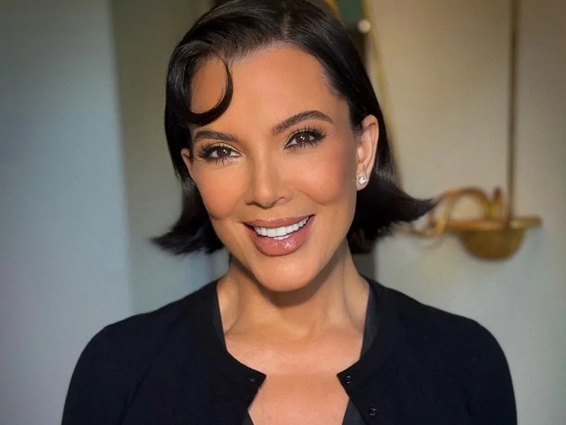 Kris Jenner unveils platinum blonde hair transformation