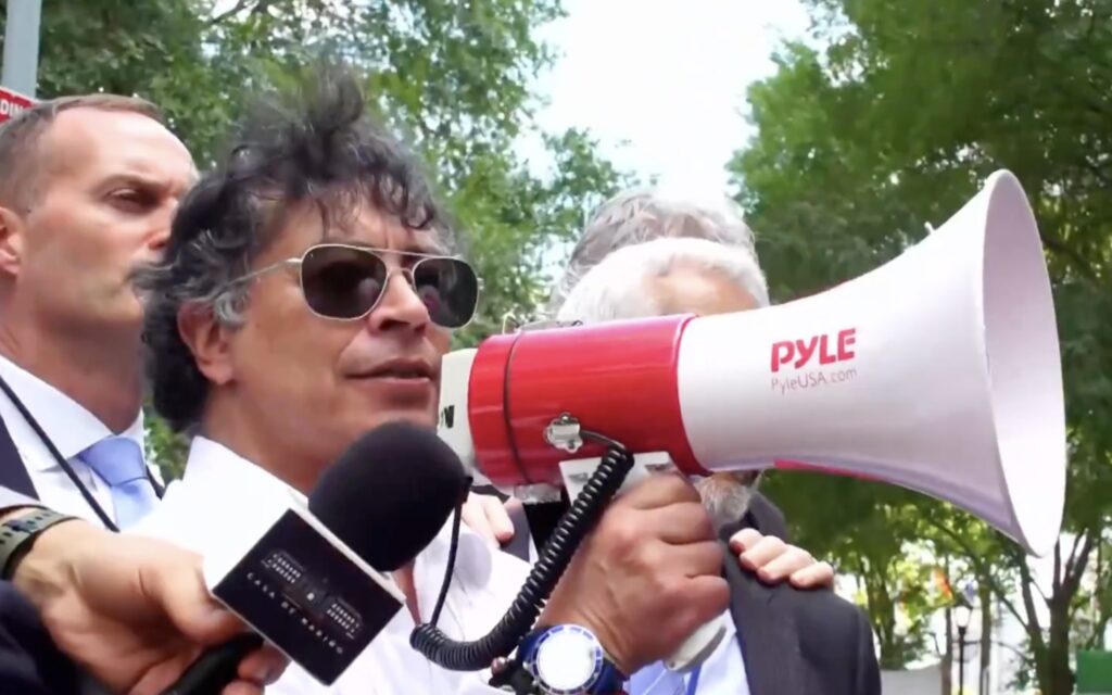 Colombian president alleges last boat bombed by U.S.