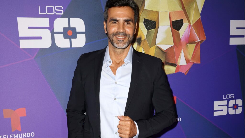 Jennifer Lopez's ex-husband Ojani Noa accuses her of CHEATING