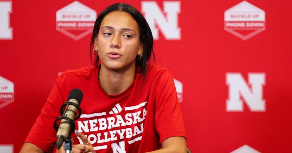 Harper Murray: The Rising Volleyball Star Redefining College Athletics