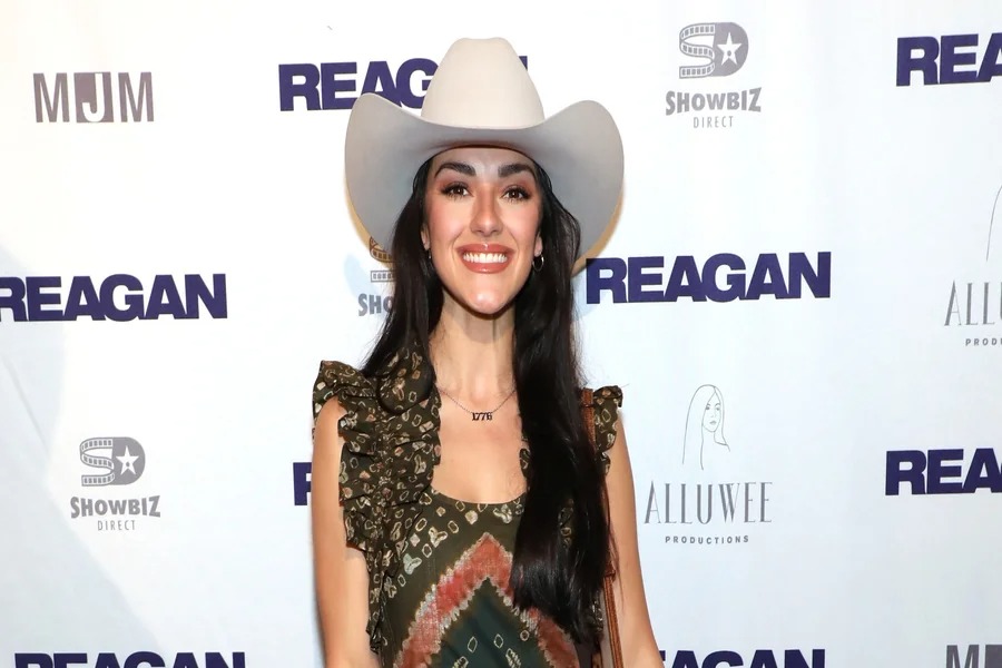 Alexis Wilkins in 2025: Rising Country Star Making Waves With Music, Message & Authenticity