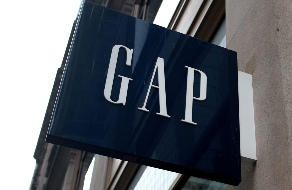 GAP Stock Eyes Return To The Green This Year As Viral Denim Campaign Delivers Sydney Sweeney-Style Lift For Q3