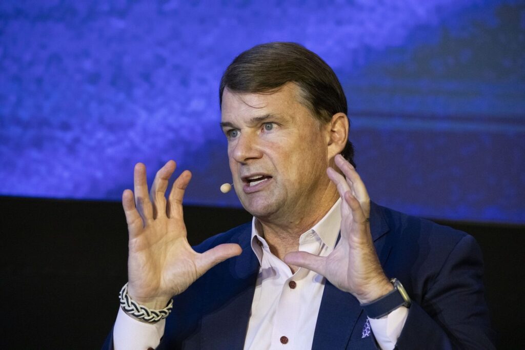 Ford CEO Speaks Out on Tesla and Chinese EVs: “The Real Competition Is Just Beginning”