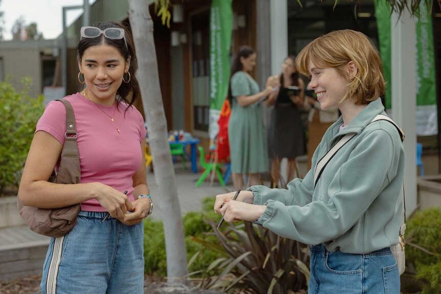 Sarah Snook returns to TV post-'Succession' with the Peacock kidnapping thriller 'All Her Fault'